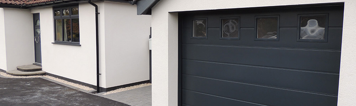 Anthracite M Rib Single Square Windows